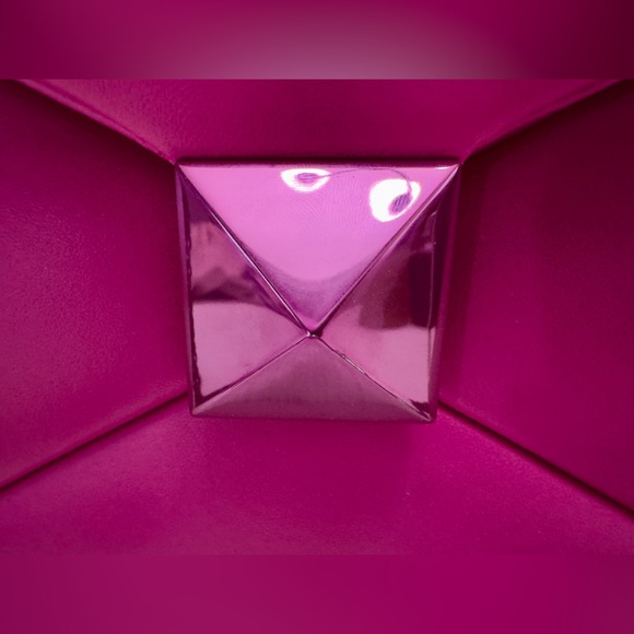 VALENTINO GARAVANI PINK PP Leather Clutch Bag One Stud Chain Strap - Picture 6 of 8